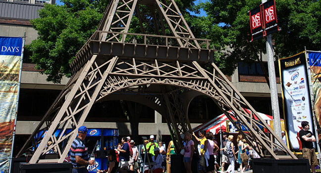 French culture - Summertime Ethnic Festivals in the City of Milwaukee